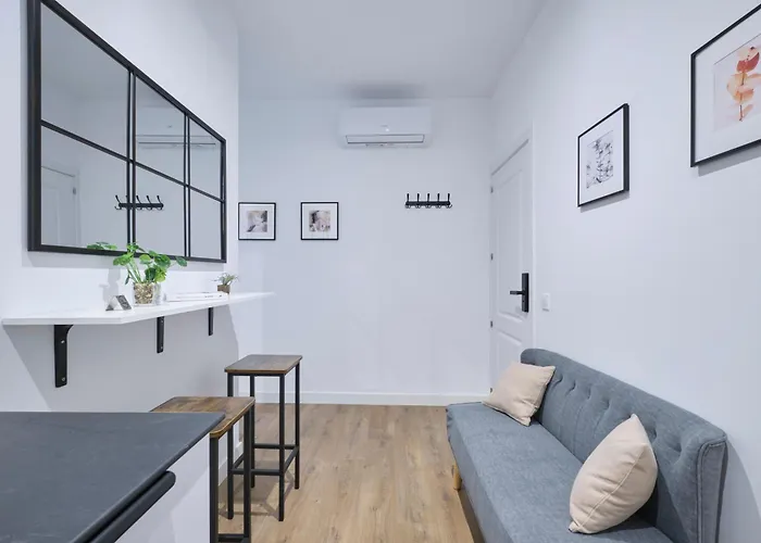 Lovely Apartments - Apartasuite Completo En Excelente Ubicacion En Madrid