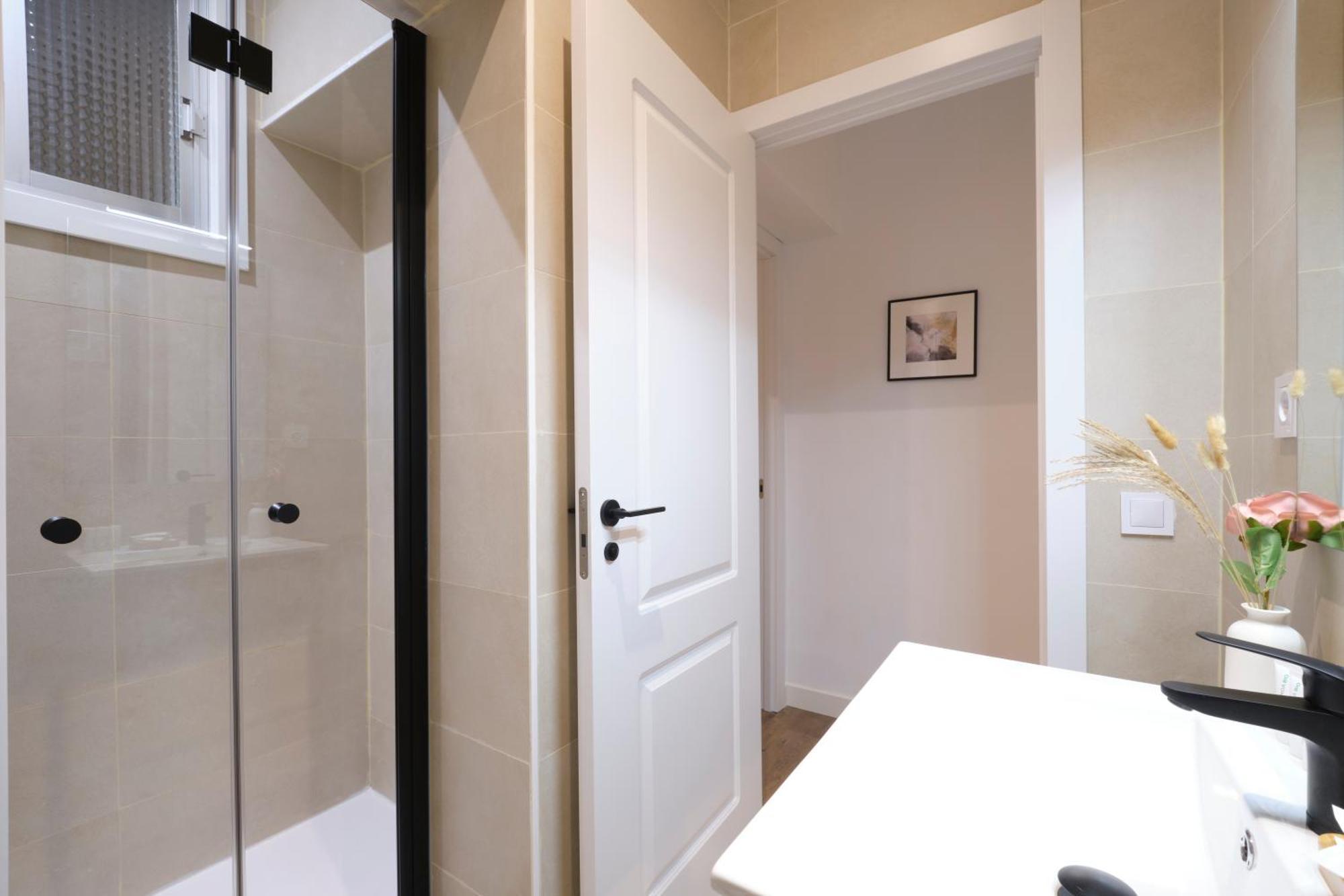 Apartament Lovely - Apartasuite Completo En Excelente Ubicacion En *